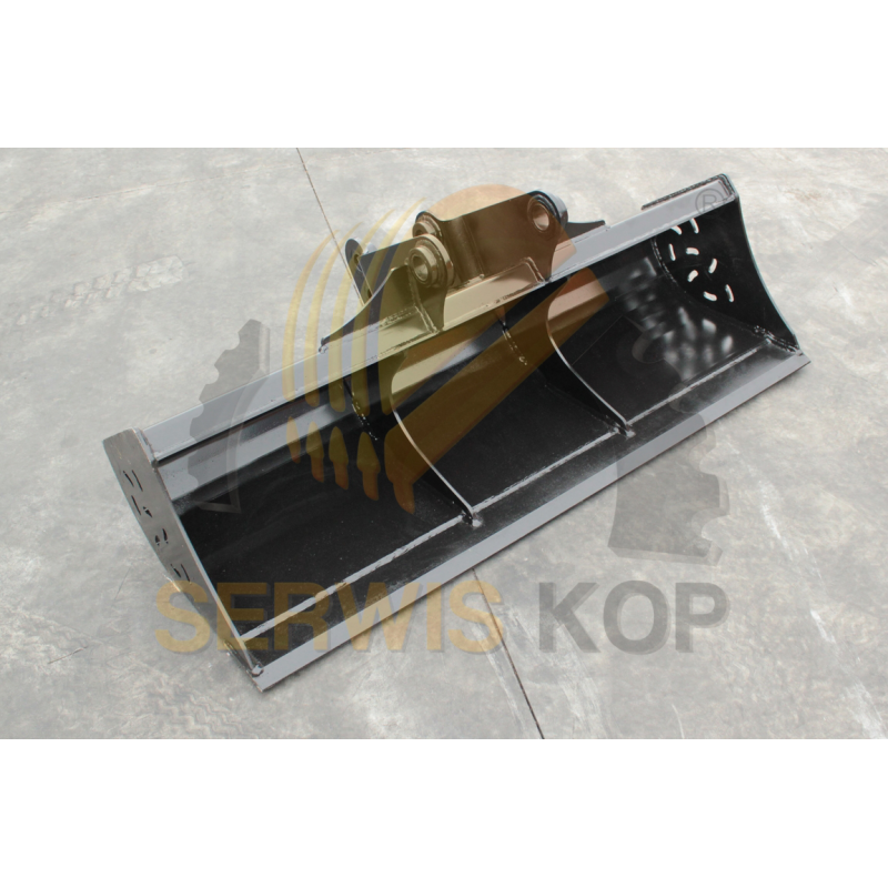 Ложка длиной 150 см подходит для моделей CASE 580, 590, 695-G2