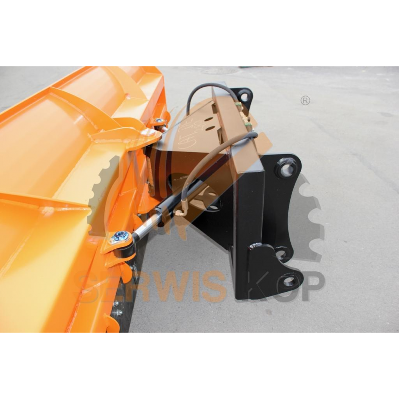 Снегоочиститель подходит для CAT 428 D / E 2,8 м