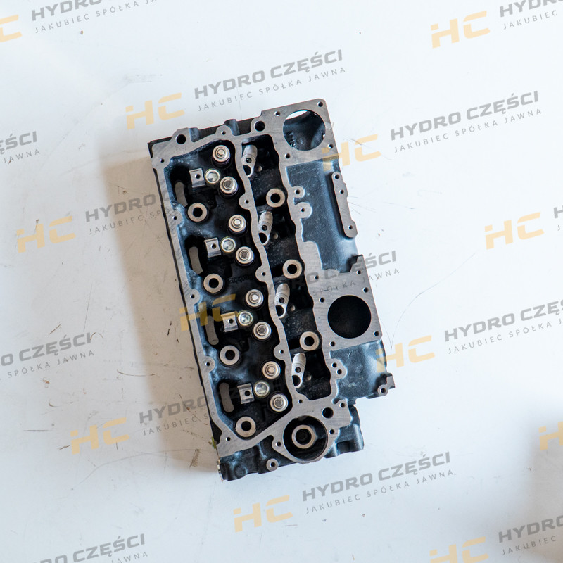 Головка двигателя JCB PERKINS 1104.4-PERKINS