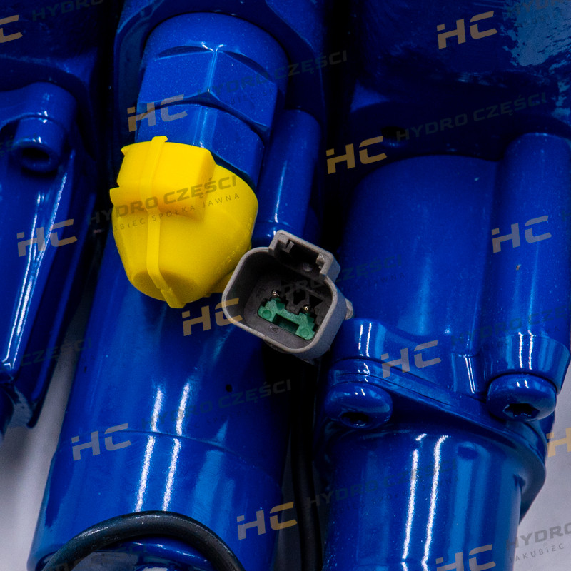 Передний сплиттер JCB, 3 секции, BOSCH REXROTH