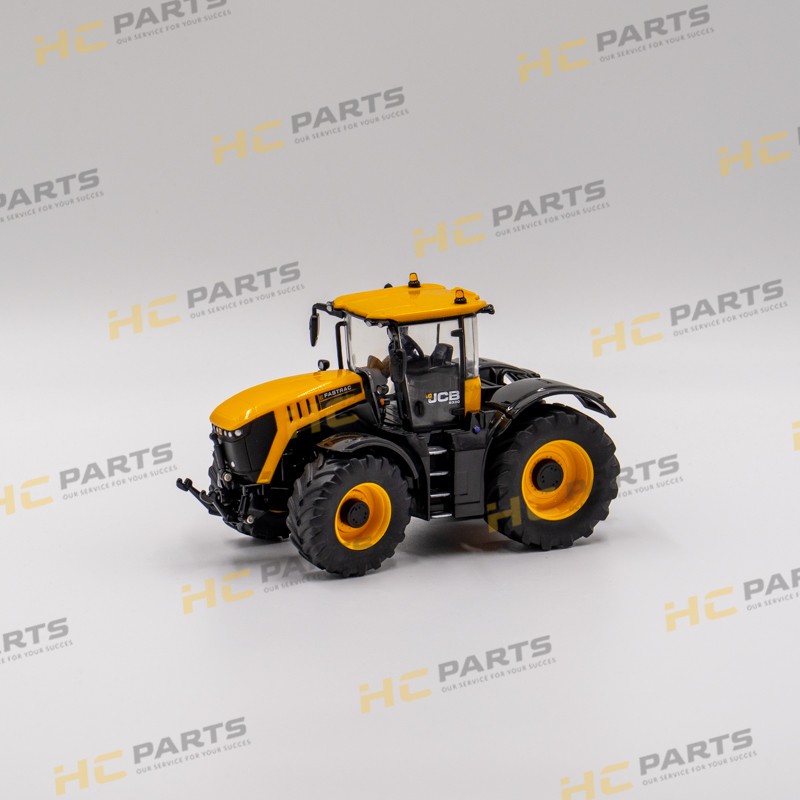 Модель JCB — FASTRAC 8330, Великобритания