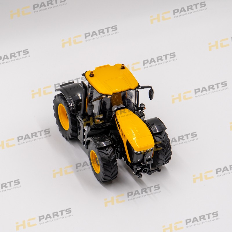 Модель JCB — FASTRAC 8330, Великобритания
