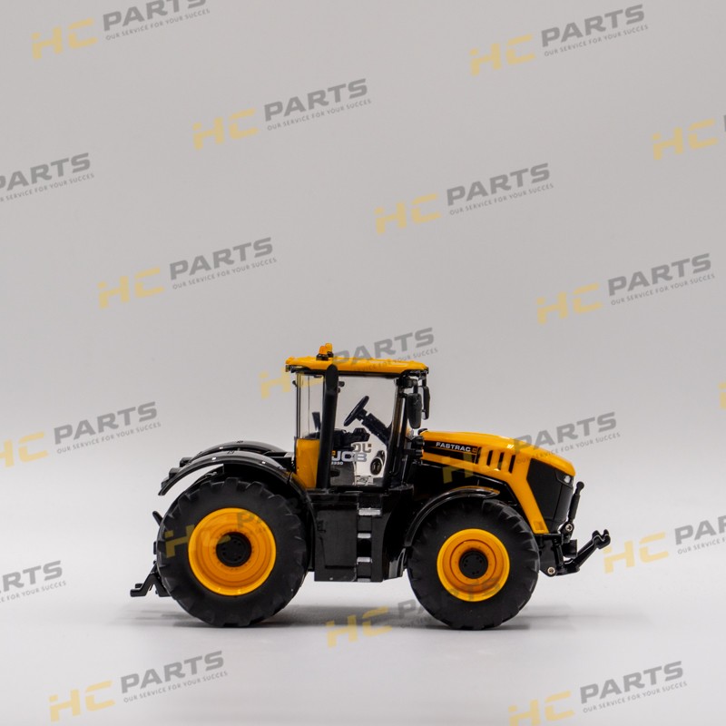 Модель JCB — FASTRAC 8330, Великобритания