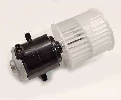 Двигатель воздуходувки 3m760-57030