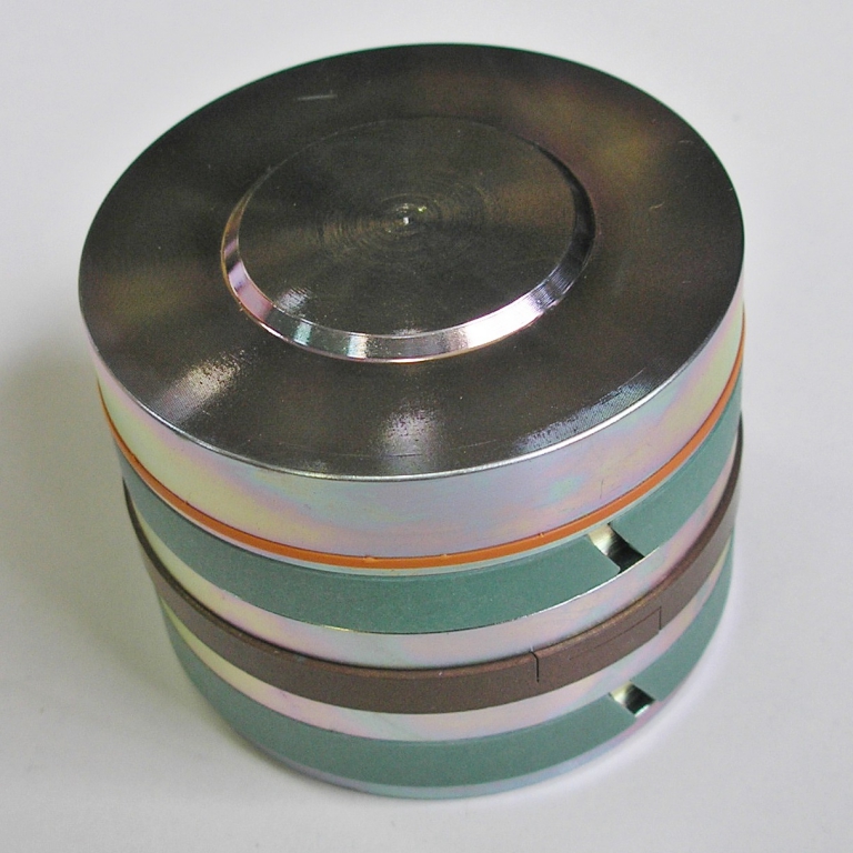 Поршень с блокировкой скольжения Case 580 LPS